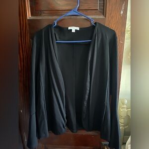 DOWN EAST FLARED SLEEVE BLAZER 🖤